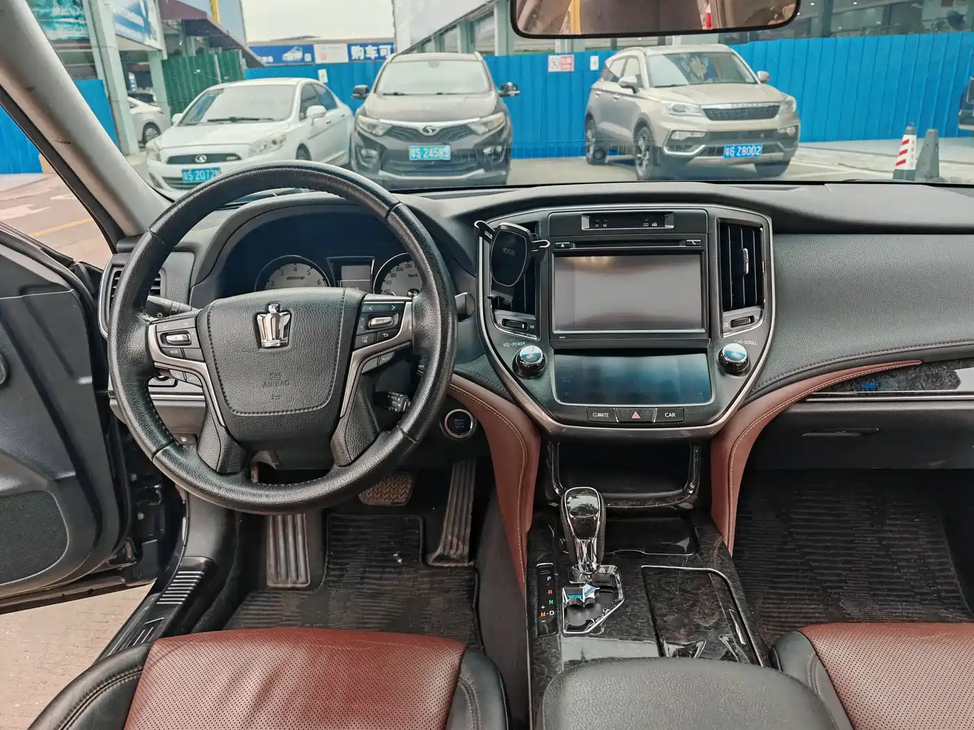 Toyota Crown 2018 2.0T Sport Edition фото 12