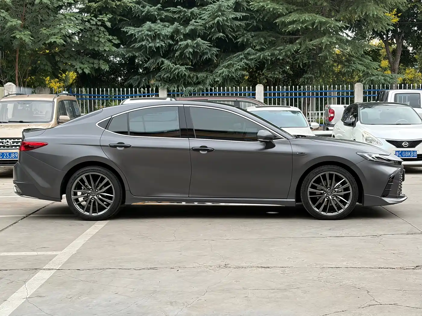 Фото 16 - Toyota Camry