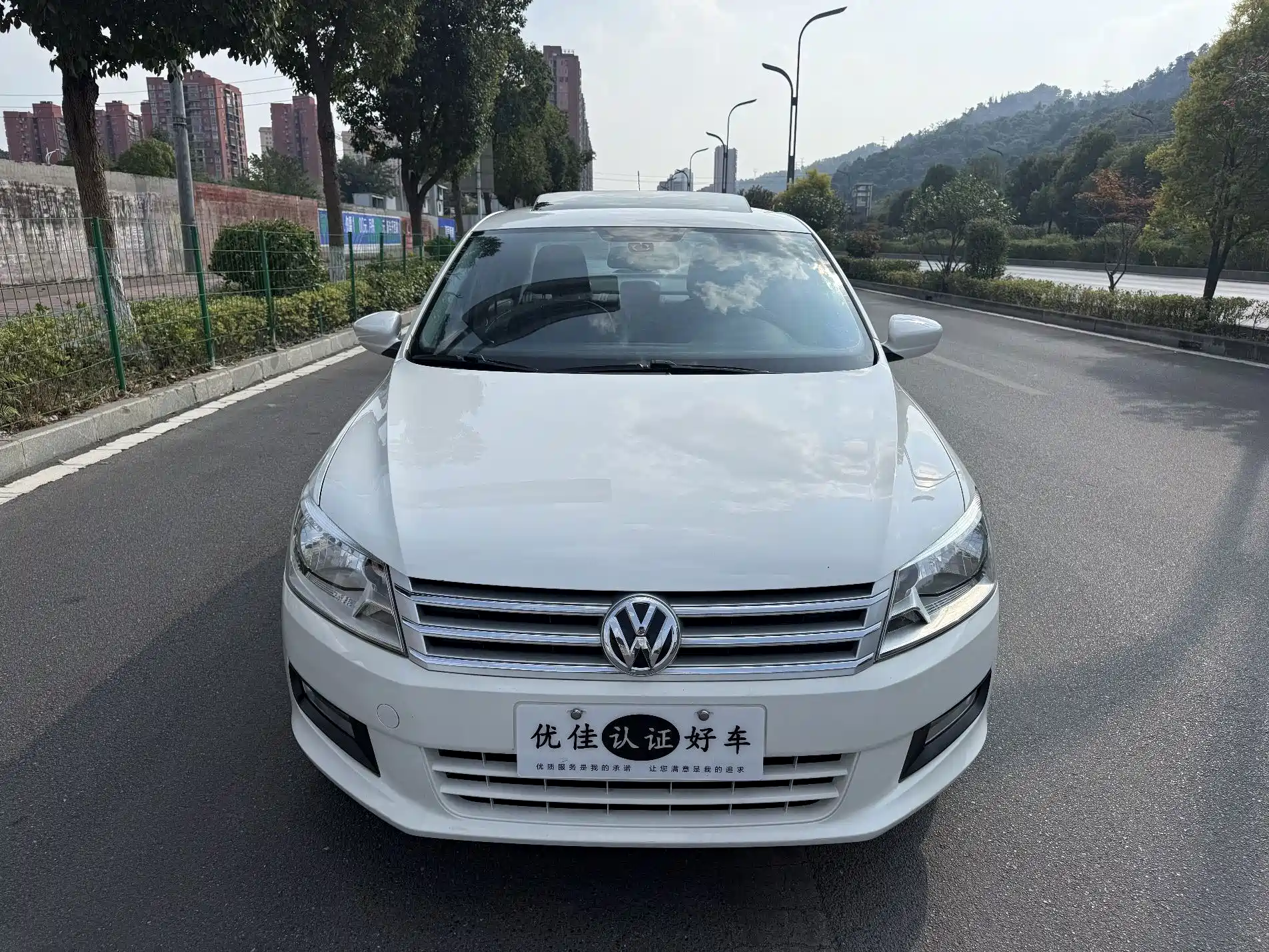 صورة 2 - Volkswagen Santana