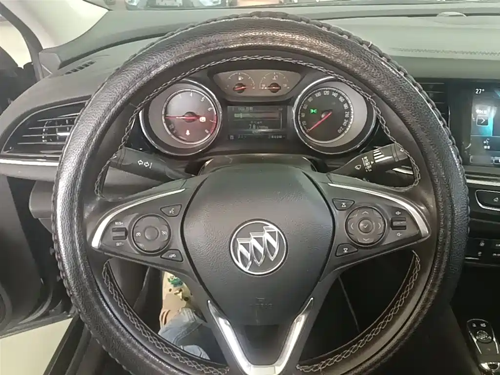 Buick Regal 2019 Facelift 20T Luxury Model China VI фото 11