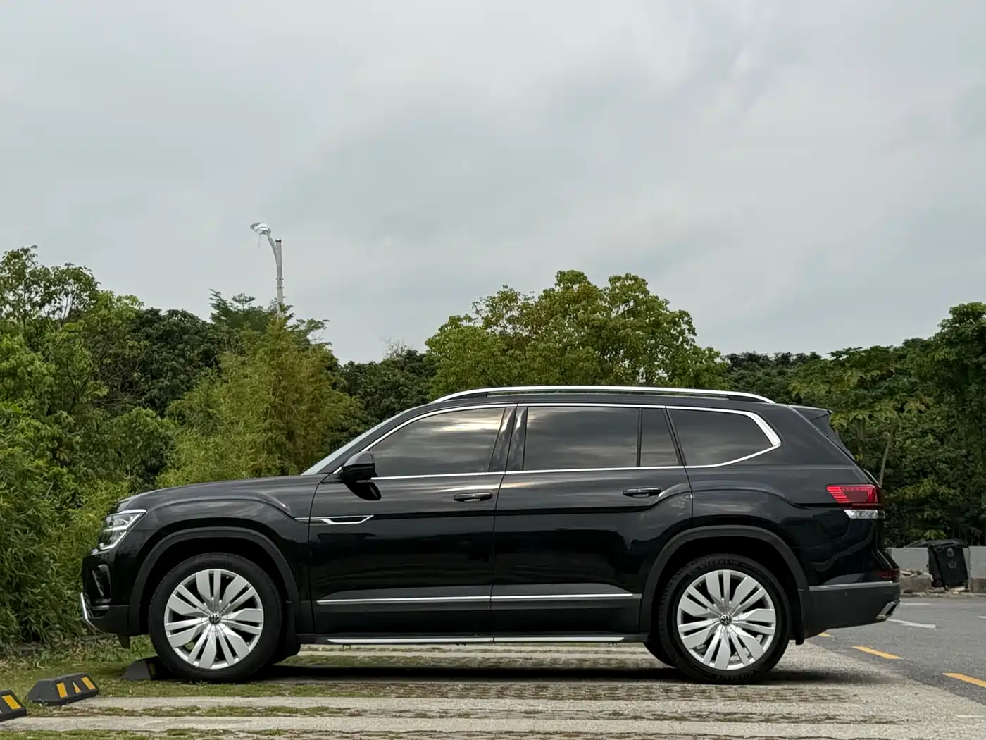 Volkswagen Teramont 2023 380TSI AWD Premium Flagship Edition фото 18