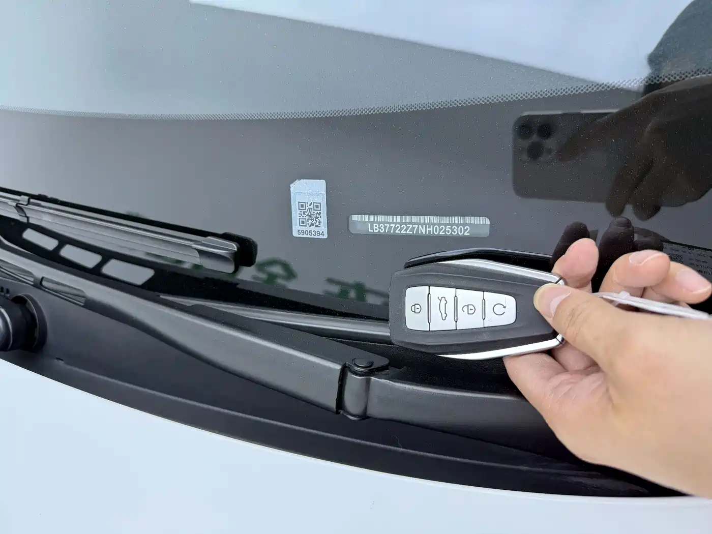Geely Emgrand S 2022 2022 1.4T CVT Crossover Player