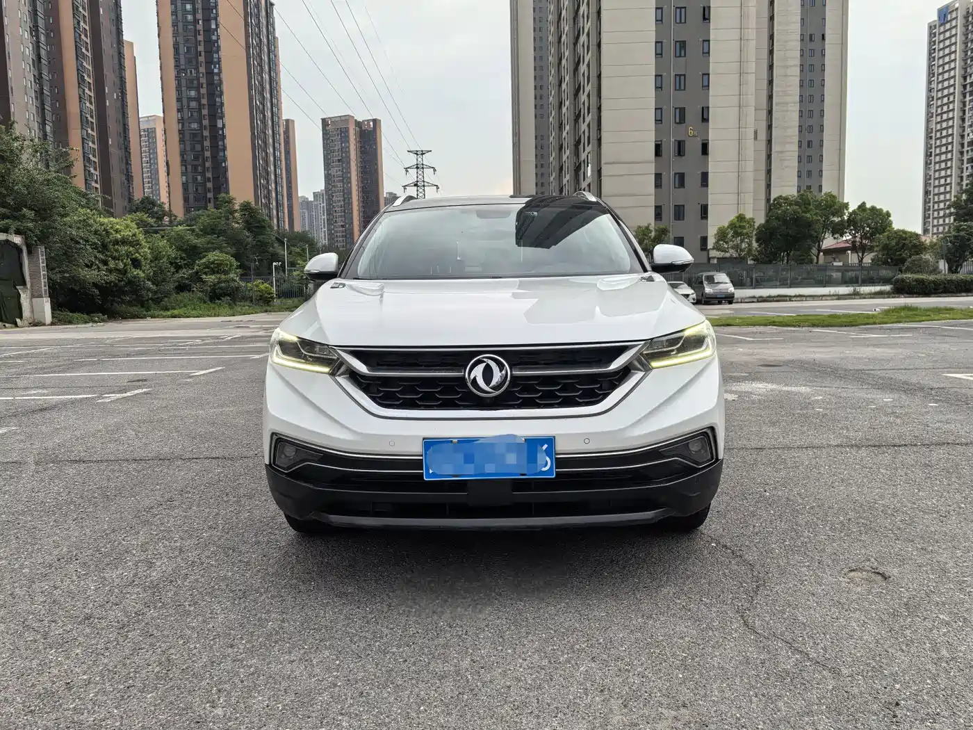 Dongfeng Aeolus Dongfeng Fengshen AX7 2020 2019 1.6T Auto AI Navigation Type China V