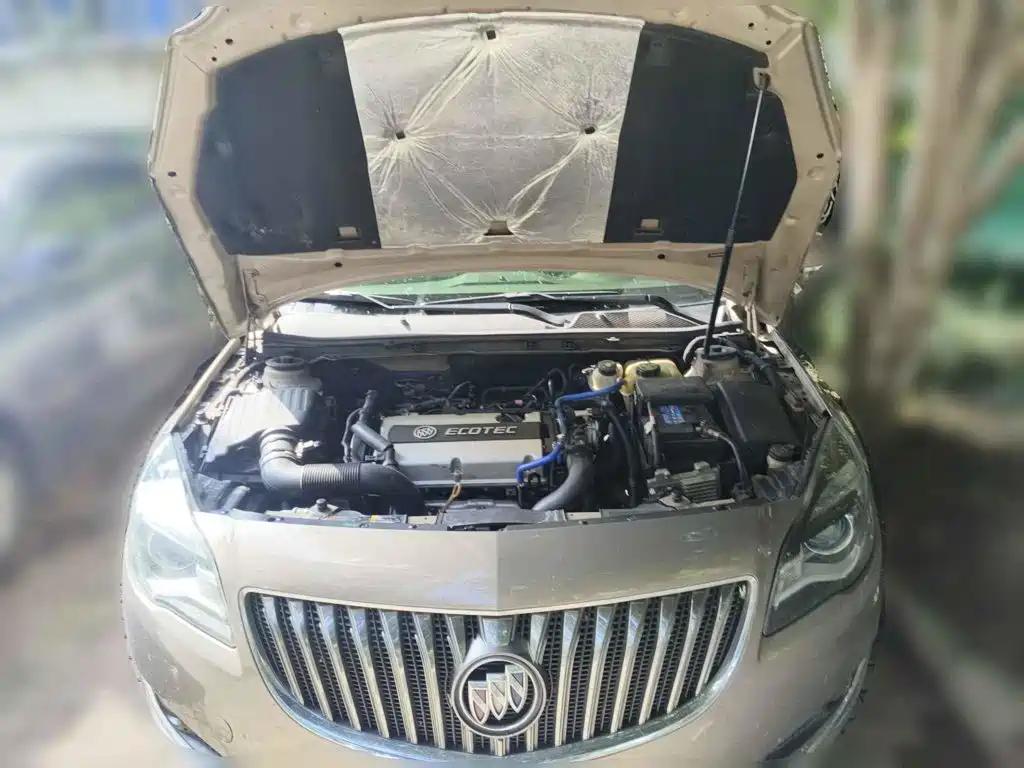 Фото 3 - Buick Regal