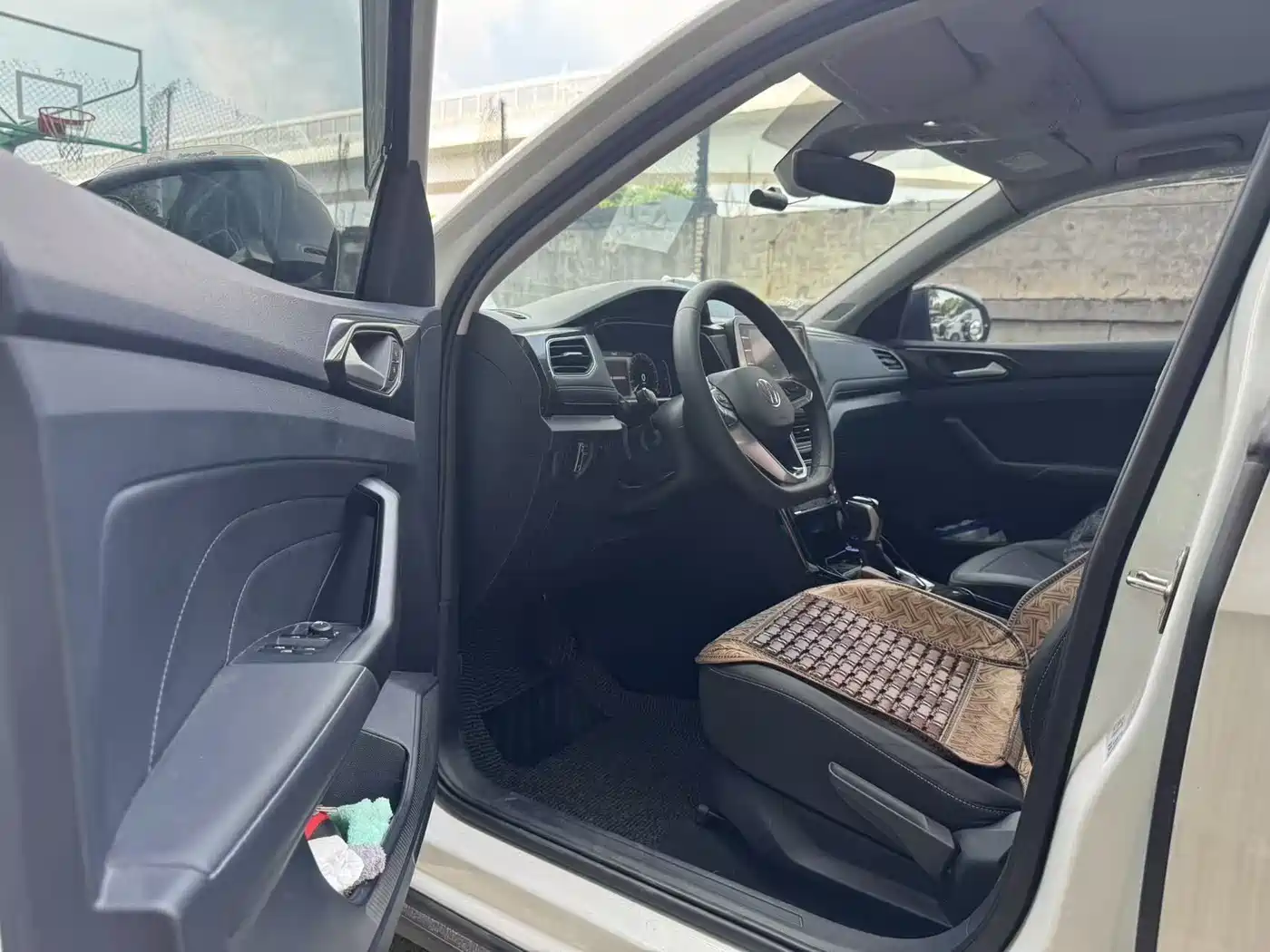 Volkswagen Tharu 2025 New Edge 300TSI Enjoyment Edition фото 4