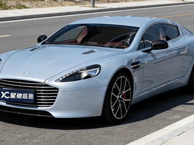 ASTON MARTIN RAPIDE