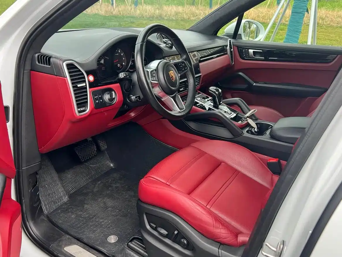 Porsche Cayenne 2019 Cayenne 3.0T фото 8