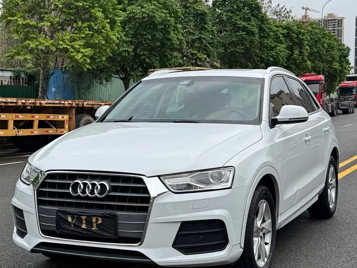 Audi Q3 2017 30 TFSI Fashion