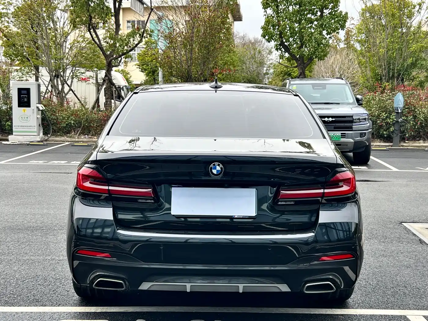 BMW 5 Series 2022 530Li Leading M Sport Package фото 5