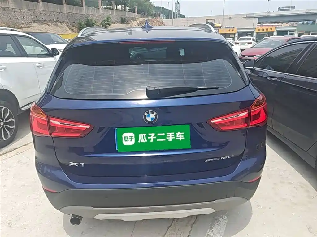 BMW X1 2019 sDrive18Li Premium Model фото 6