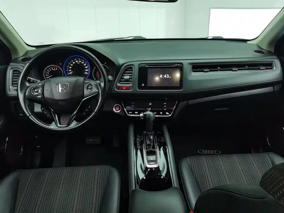 Photo 12 - Honda Vezel