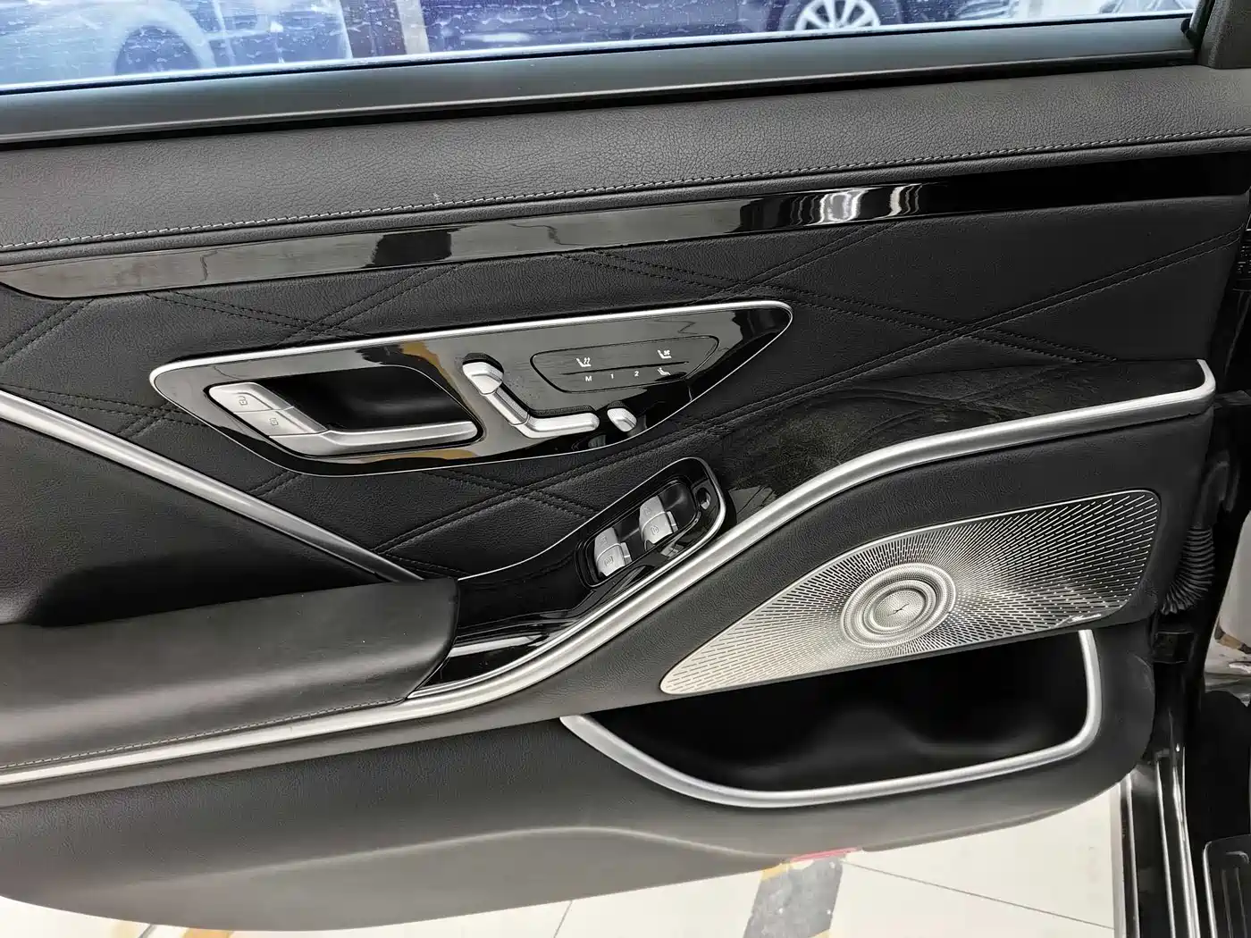 MERCEDES-BENZ MAYBACH S CLASS