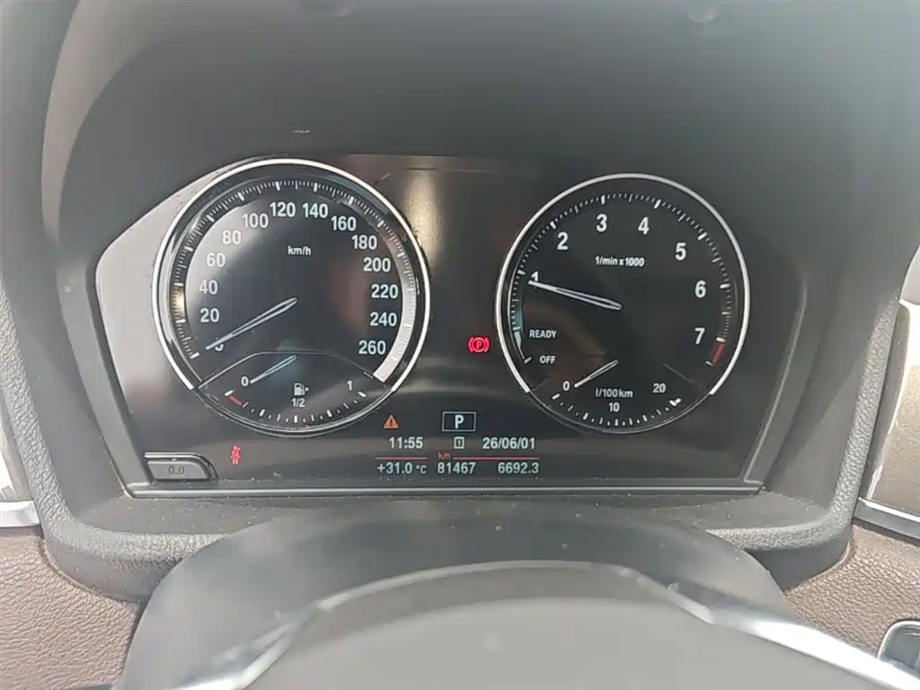 BMW X1 2019 sDrive18Li Premium Model фото 12