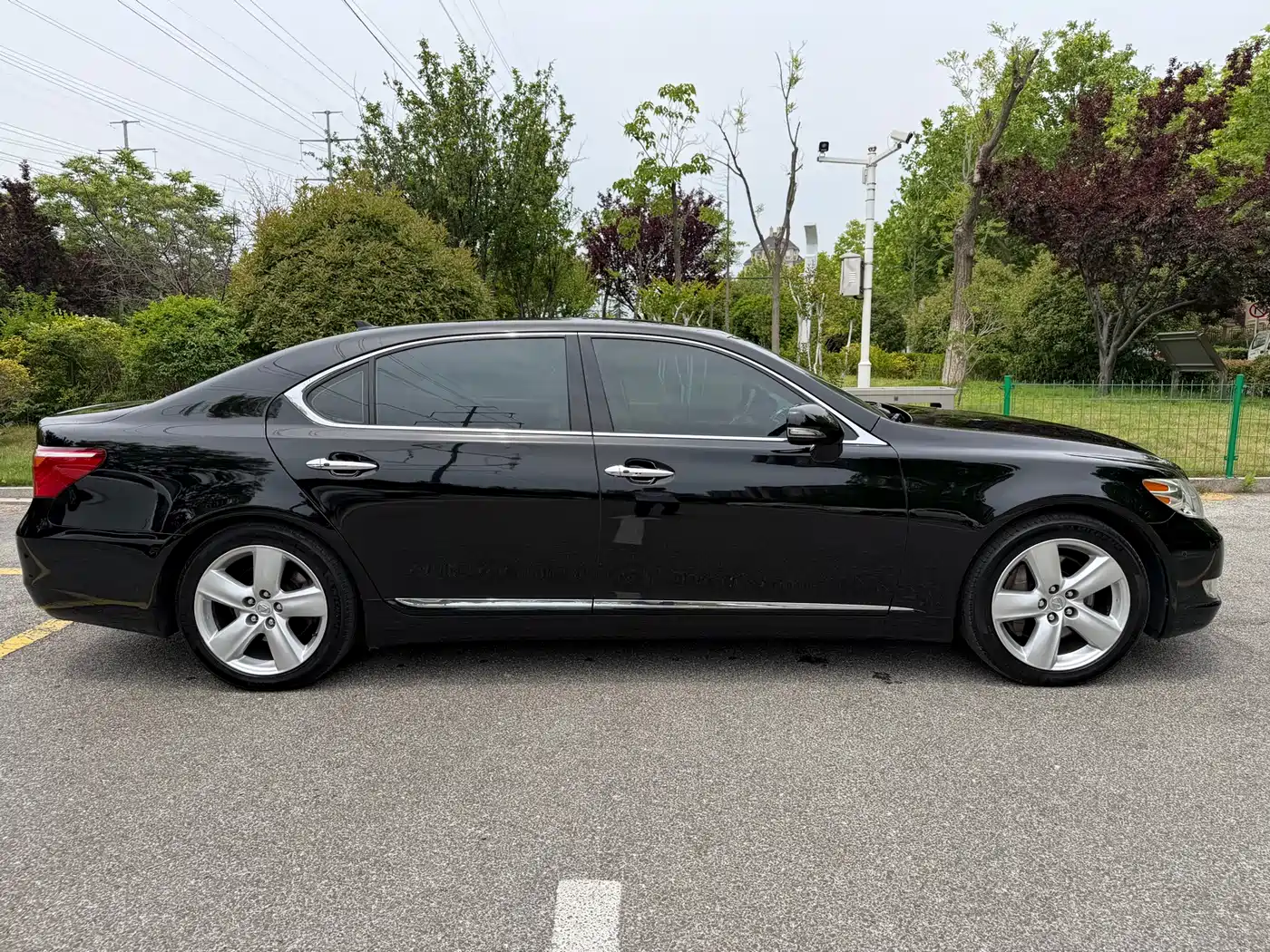 Lexus LS 2010 460L Premium Edition фото 8