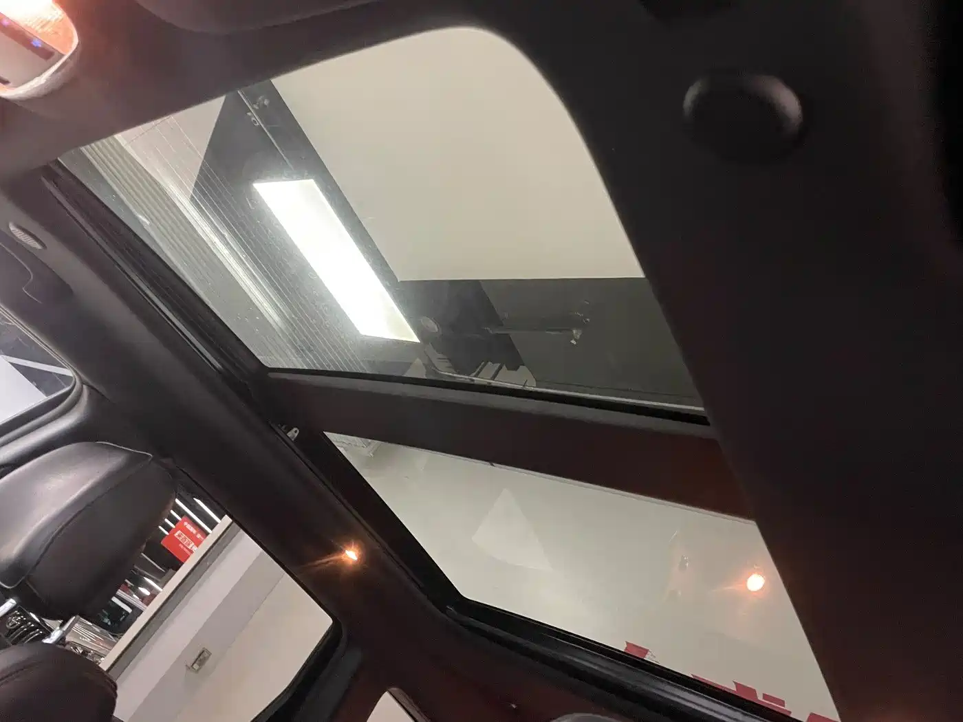 Jeep Grand Cherokee (Import) 2020 2020 3.0L Elite Navigation Edition