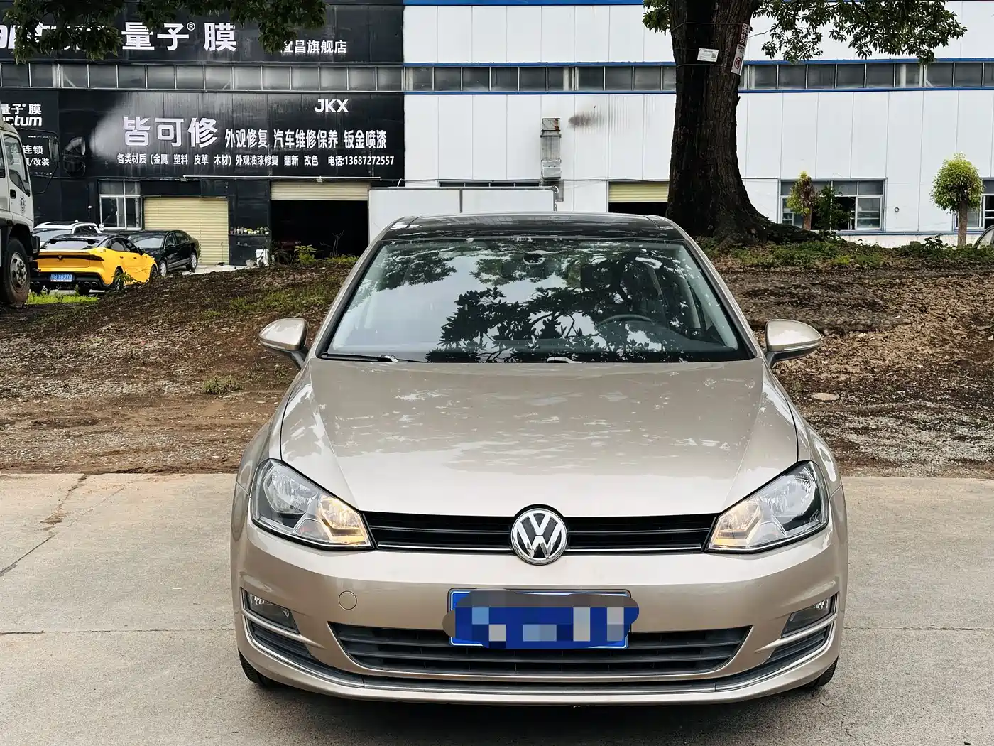 Volkswagen Golf 2016 230TSI Automatic Luxury фото 2