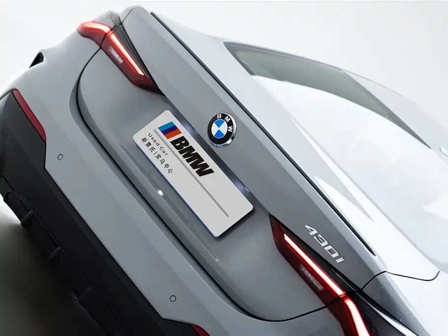 BMW 4-SERIES
