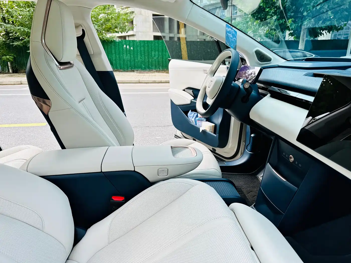 ZEEKR X 2024 2024 Model 4-Seat RWD Version