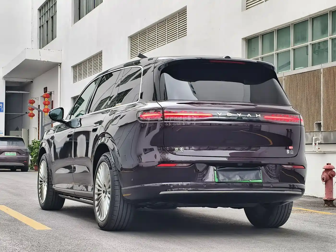 Voyah Auto VOYAH Taisan 2026 Model Base фото 16