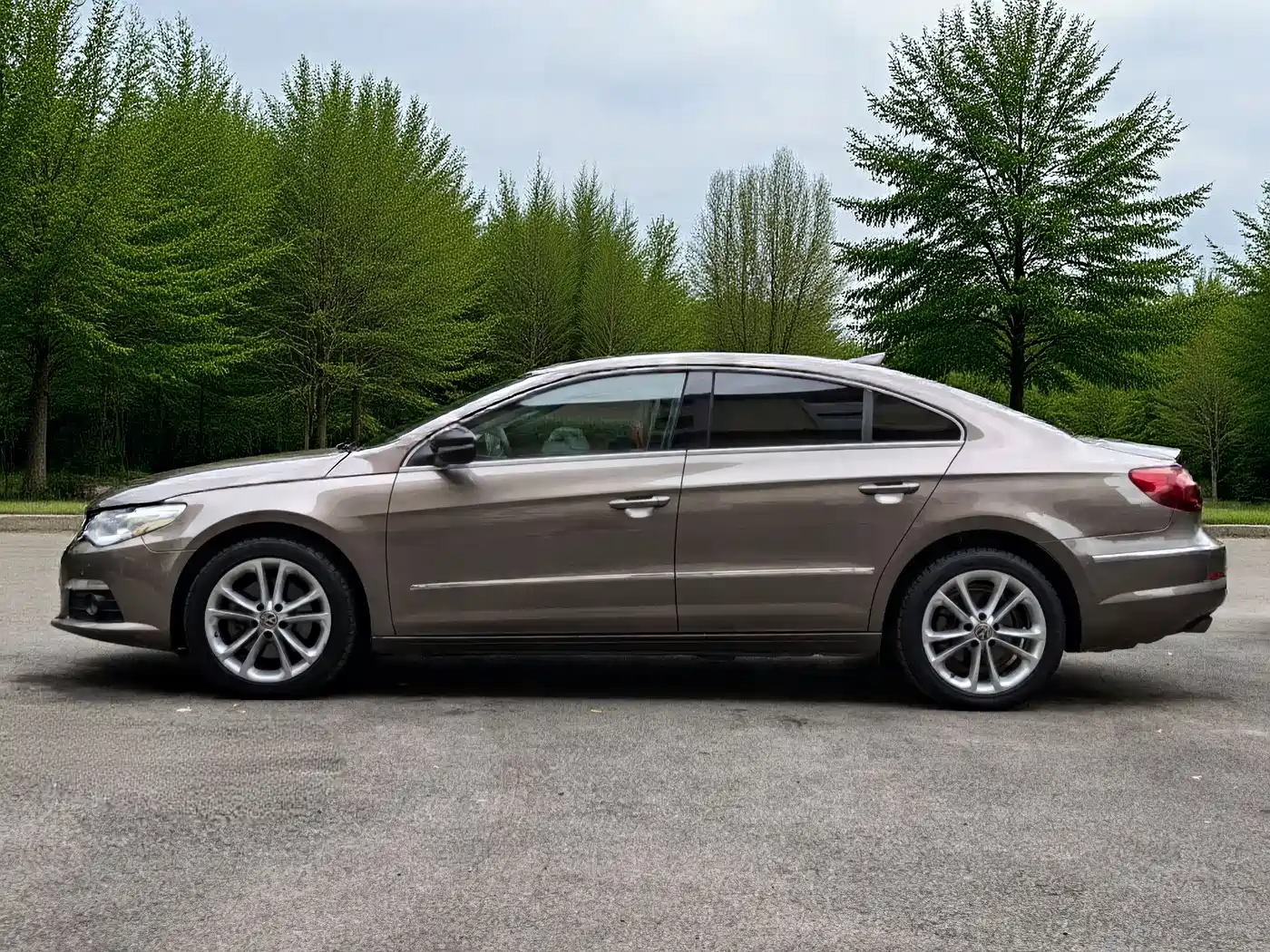 Volkswagen FAW-Volkswagen CC 2011 1.8TSI Premium фото 3