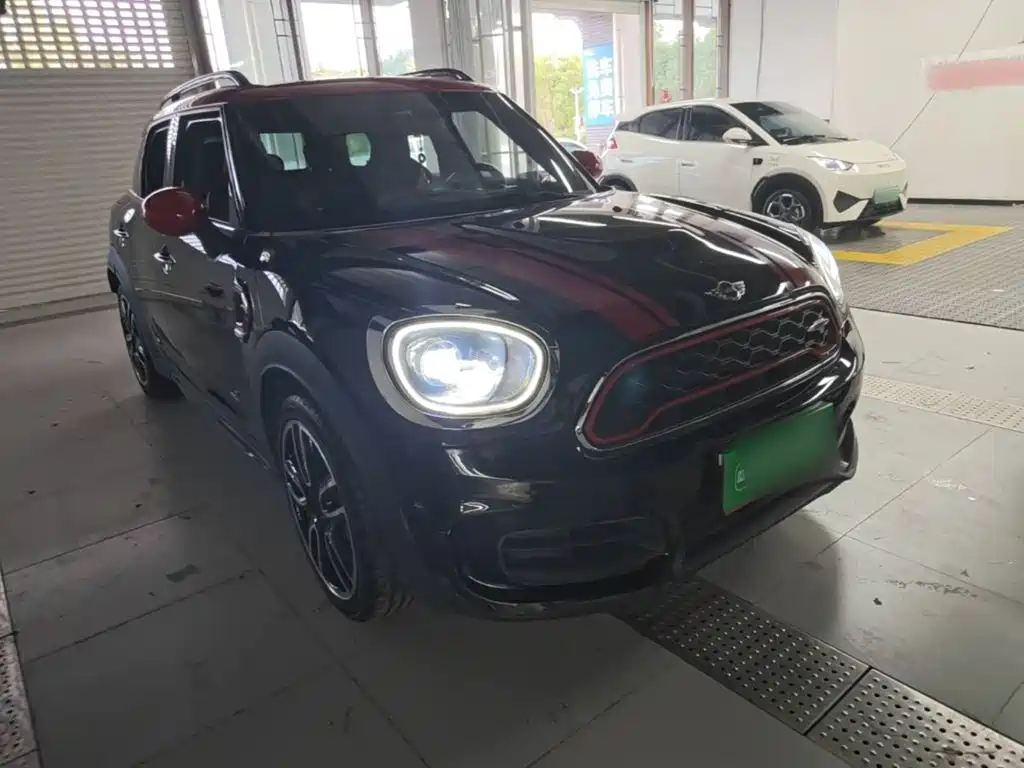 MINI JCW COUNTRYMAN 2017 2017 2.0T JOHN COOPER WORKS Tourer
