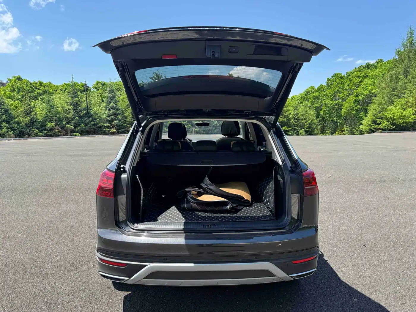 Volkswagen Tayron 2022 280TSI 2WD Luxury Smart Connect Edition фото 20