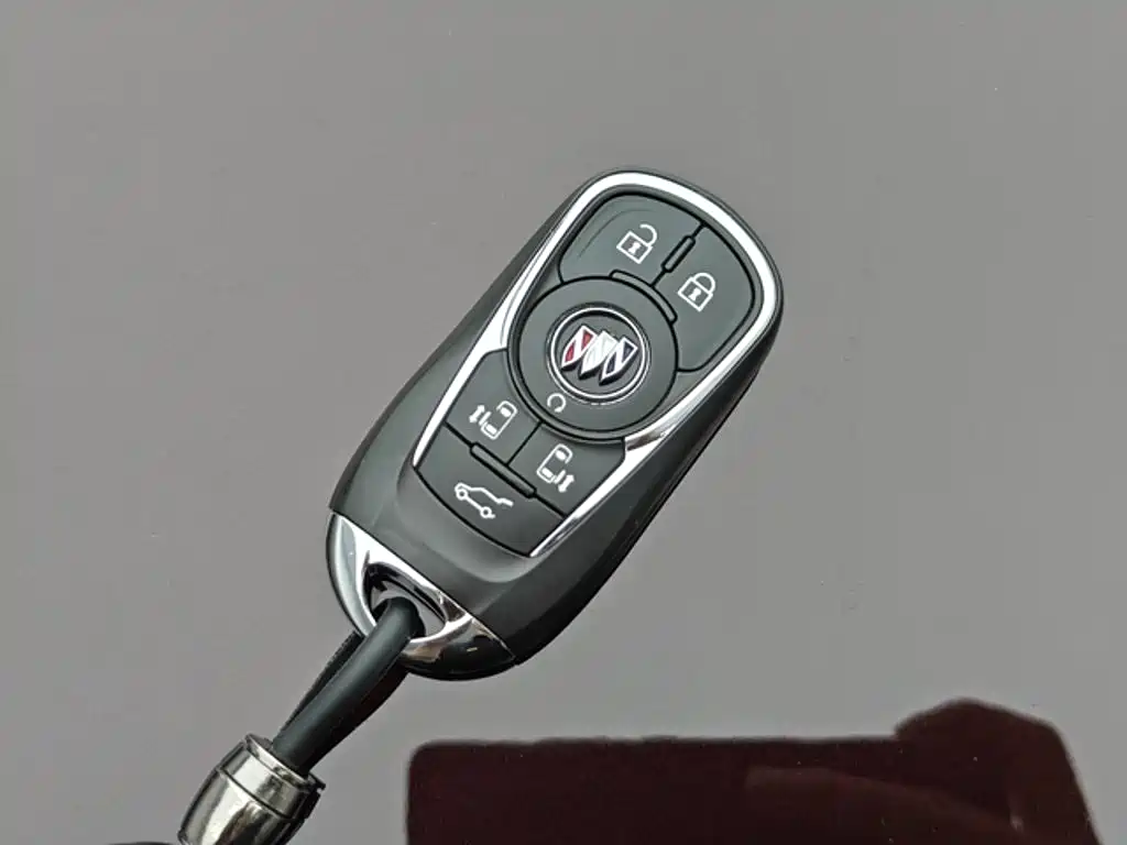 Фото 11 - Buick GL8