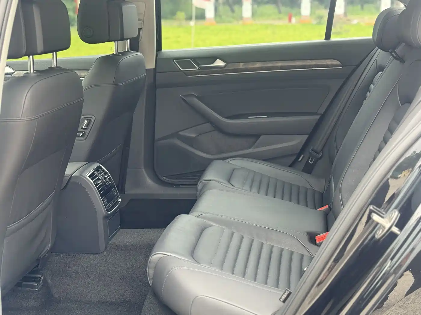 Volkswagen Magotan 2019 330TSI DSG Luxury Class China VI фото 25