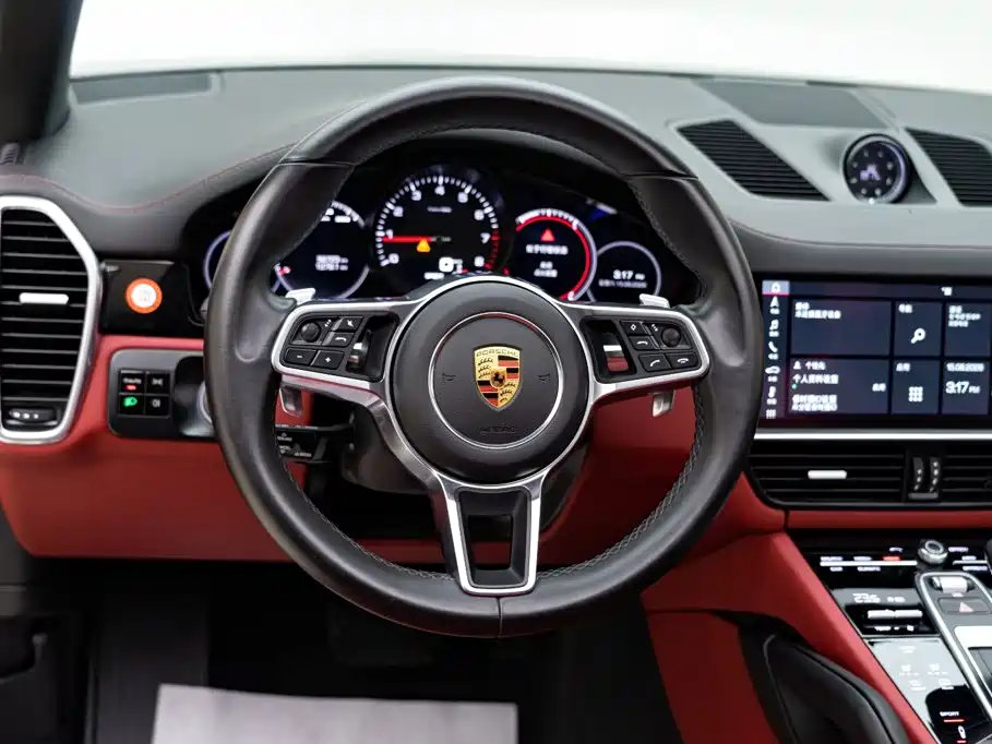 Фото 14 - Porsche Cayenne