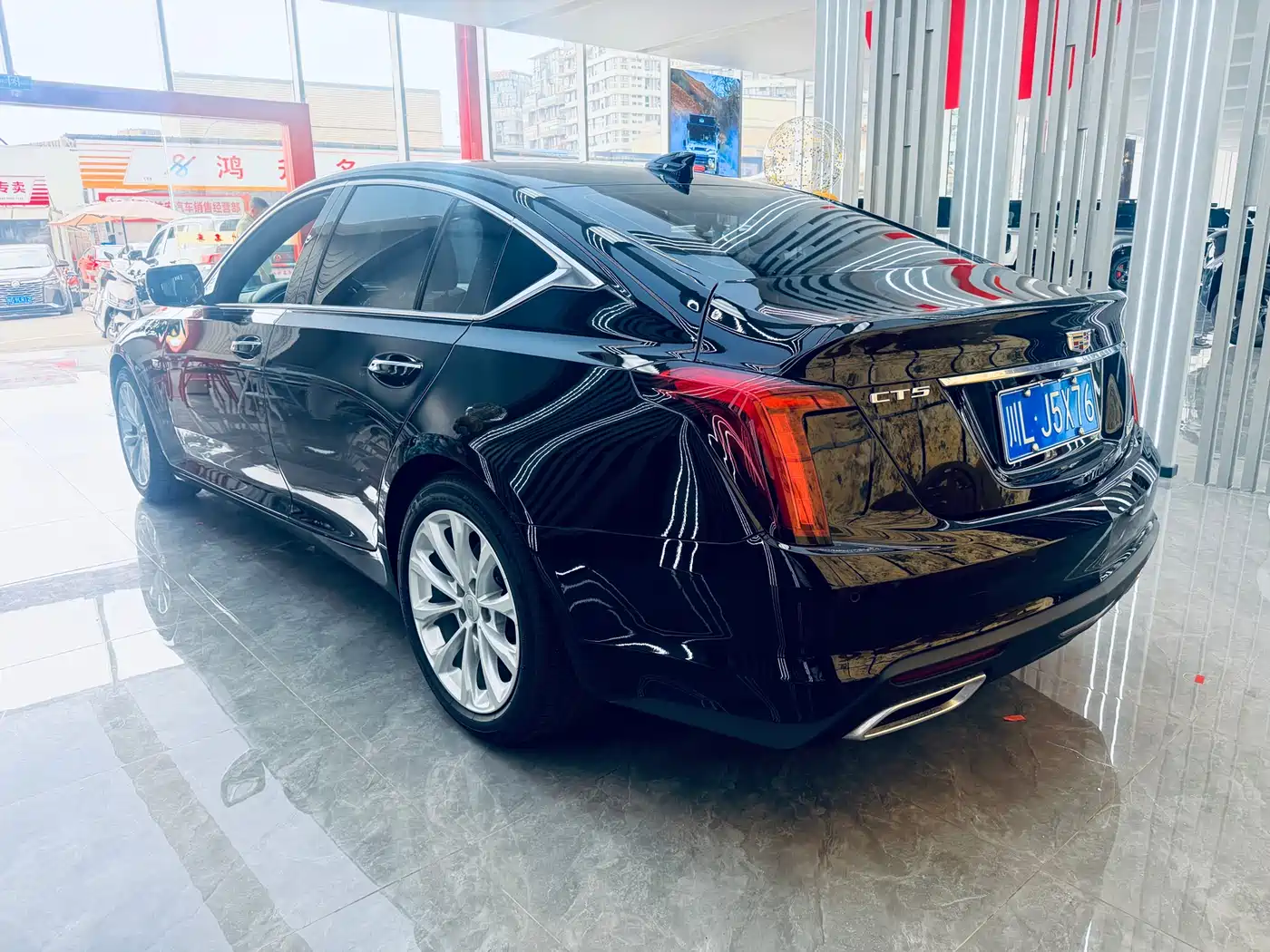 CADILLAC CT5