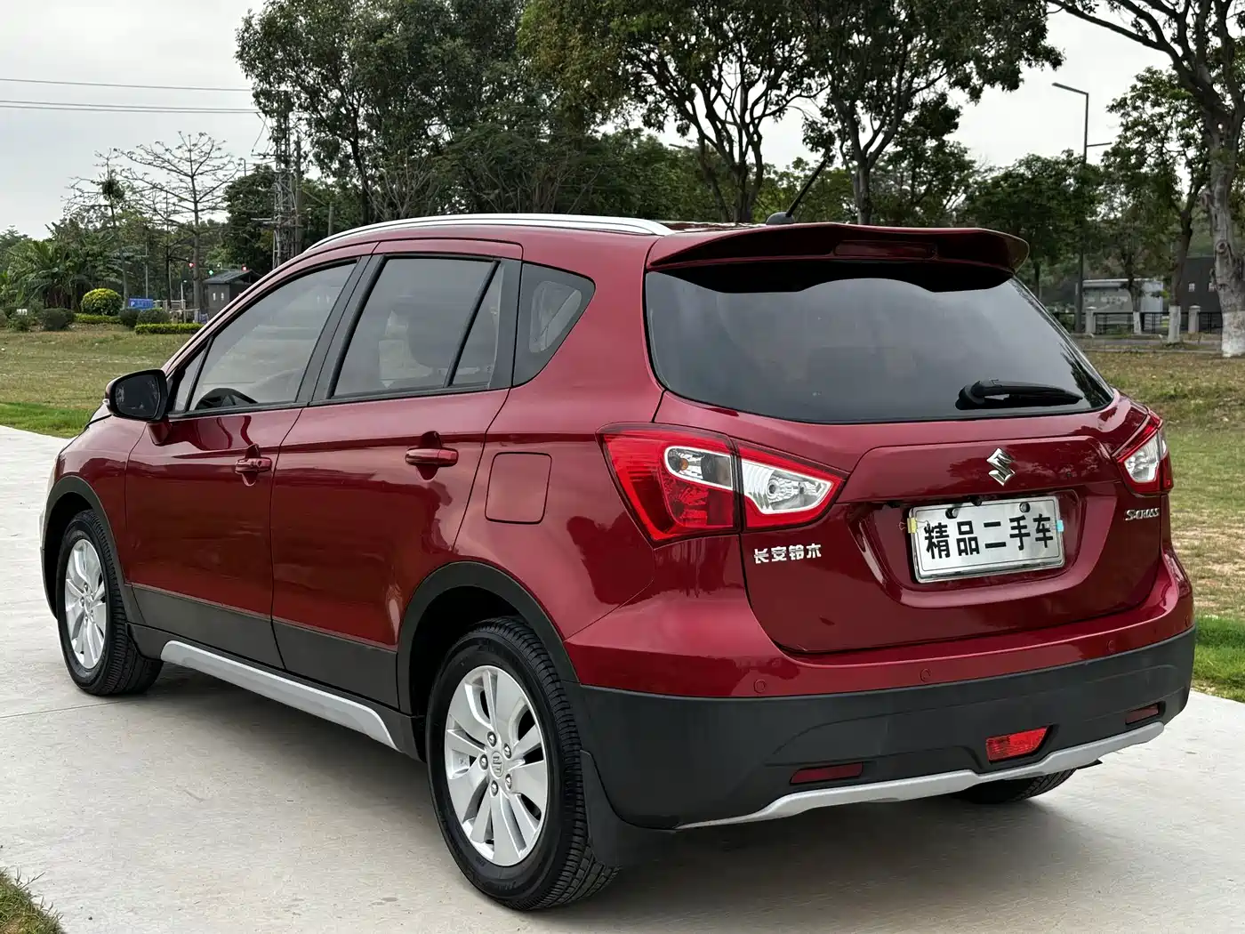 Suzuki SX4 S-Cross 2016 2015 1.6L CVT 2WD Progressive
