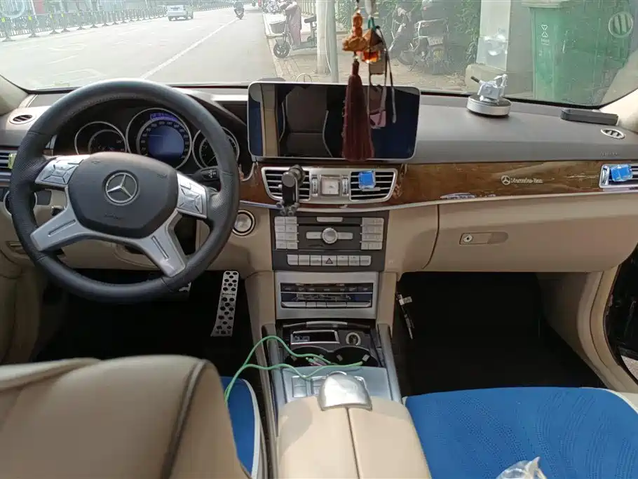 Mercedes-Benz E-Class 2015 Facelift E 200 L фото 12