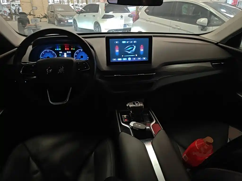 Hongqi E-QM5 2021 Ride-hailing Charging Basic Edition 5-seater фото 10
