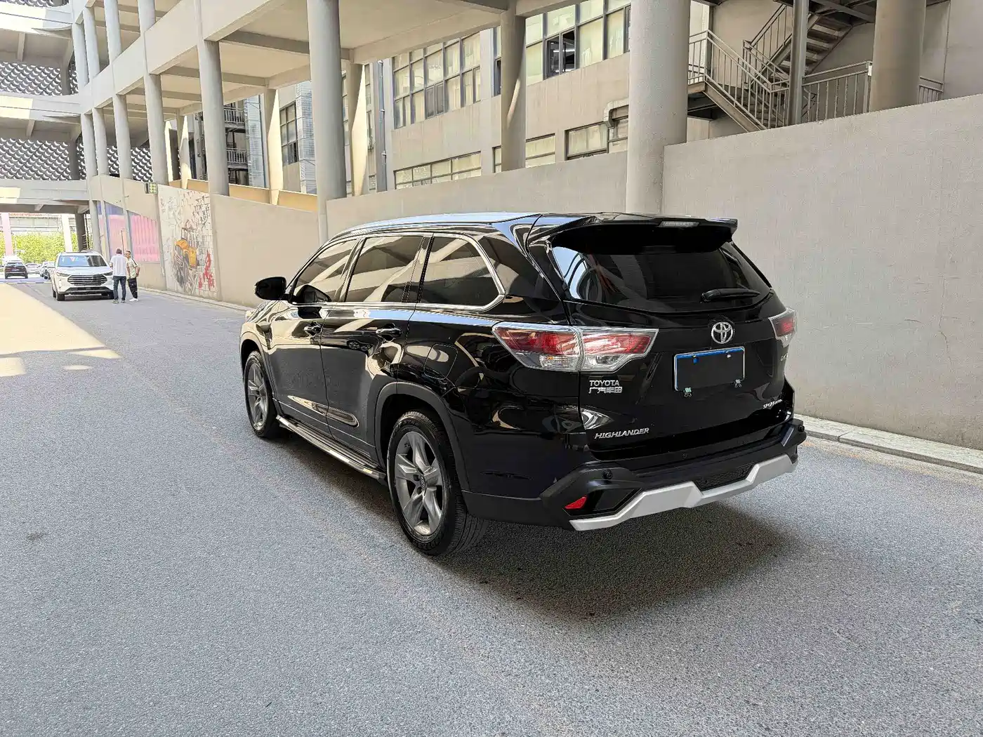 Toyota Highlander 2017 2.0T 4WD Premium 7-Seater фото 6