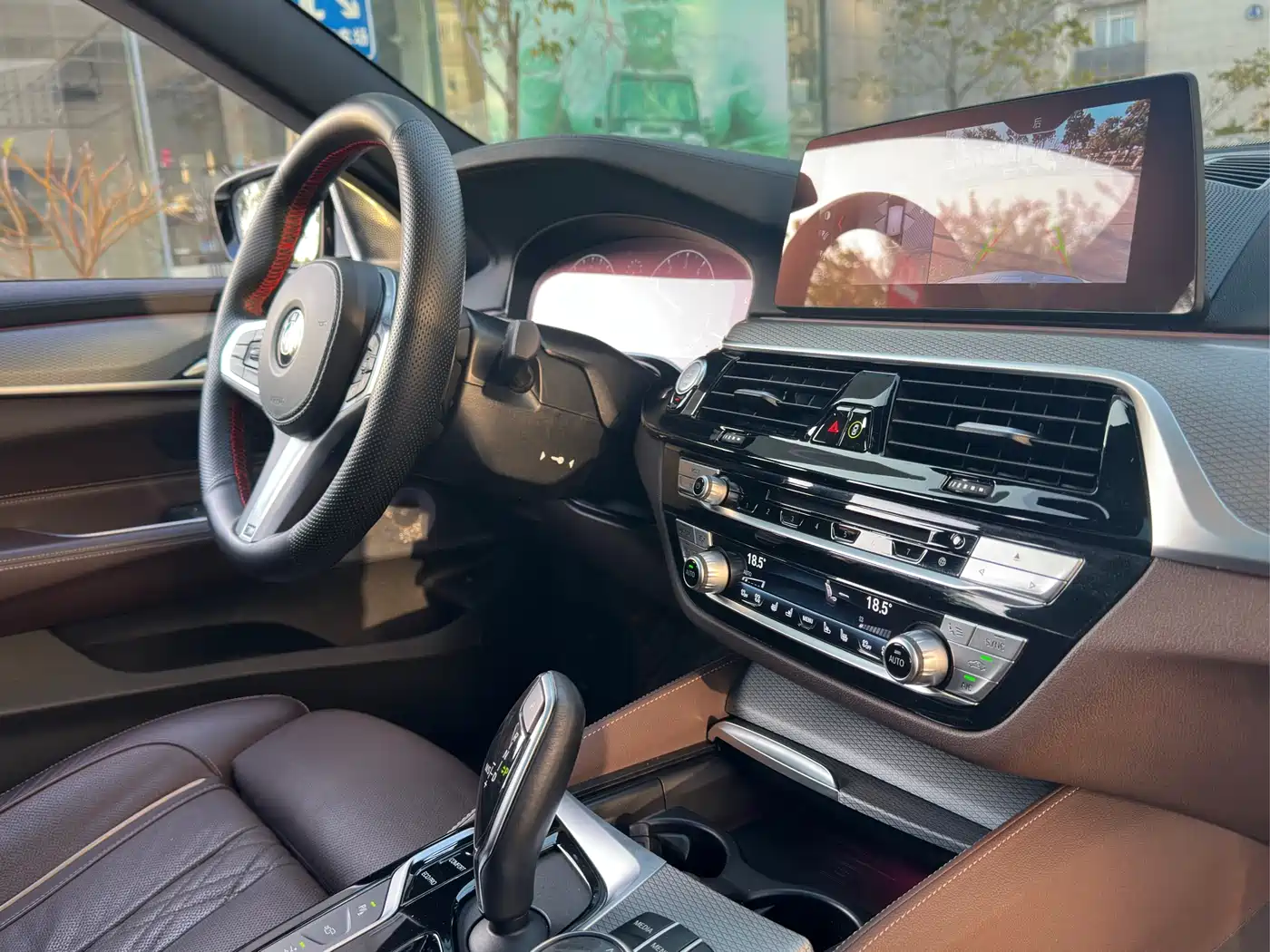 BMW 6 Series GT 2019 630i M Sport Grand Tourer Edition фото 14