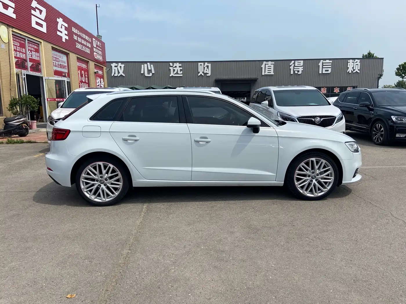 Audi A3 2018 30th Anniversary Sportback 35 TFSI Style фото 7