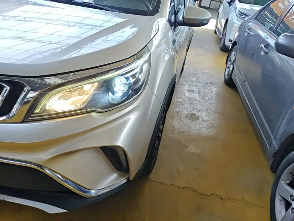 Geely Vision X3 2017 2017 1.5L Automatic Premium