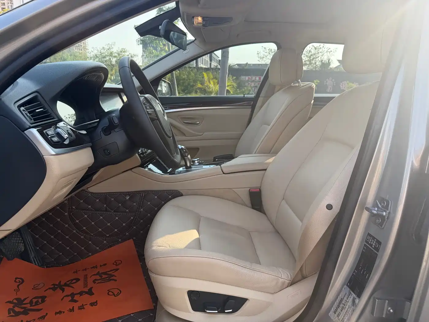 BMW 5 Series 2012 523Li Luxury фото 7
