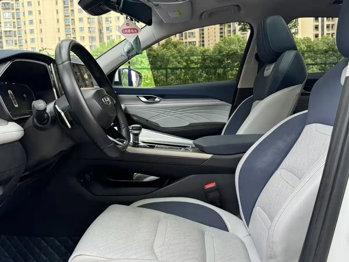 GEELY AUTOMOBILE XINGRUI