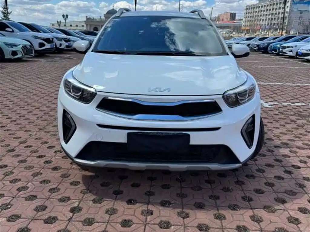 Kia KX1 2021 1.4L CVT Fun Edition фото 2