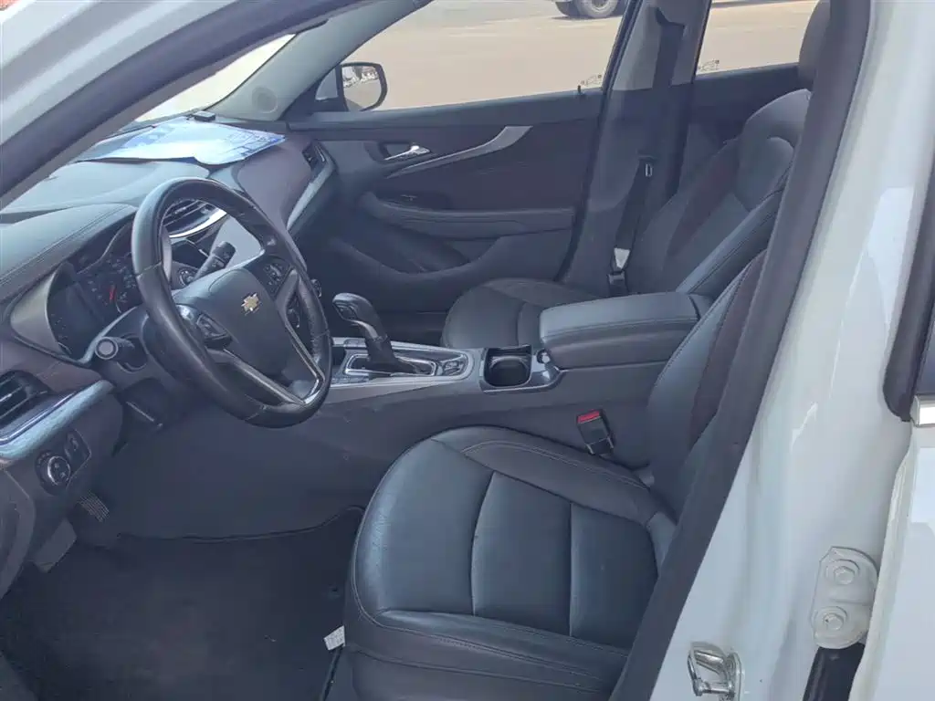 Chevrolet Malibu 2018 530T Automatic Luxury Edition фото 15