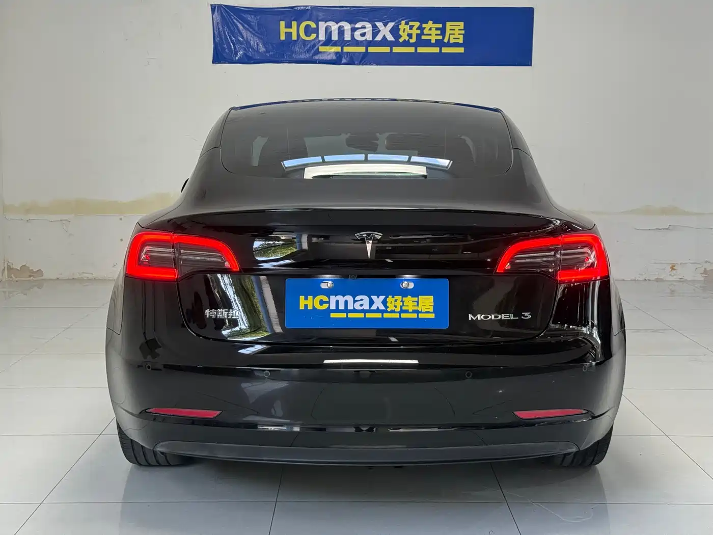 Фото 5 - Tesla Model 3