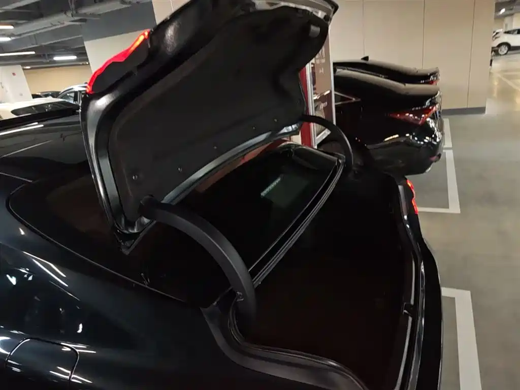 Toyota Camry 2021 2.5G Luxury Edition фото 19
