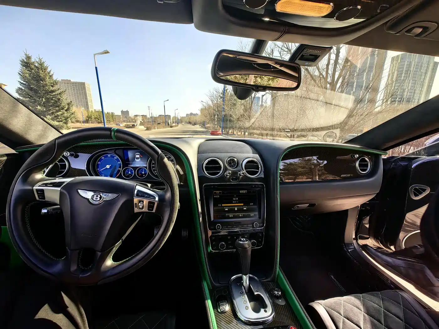Photo 13 - Bentley Continental