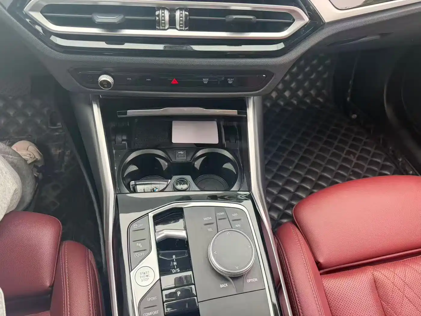 BMW 3 Series 2023 320Li M Sport Package фото 12