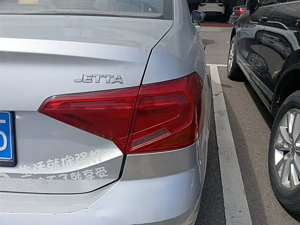 Volkswagen Jetta 2017 1.4L Manual Fashion фото 8