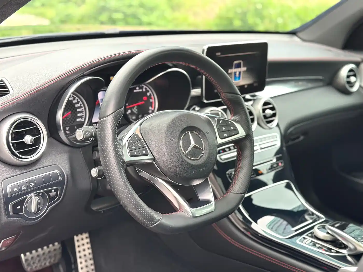 Mercedes-Benz GLC AMG 2017 AMG GLC 43 4MATIC фото 4