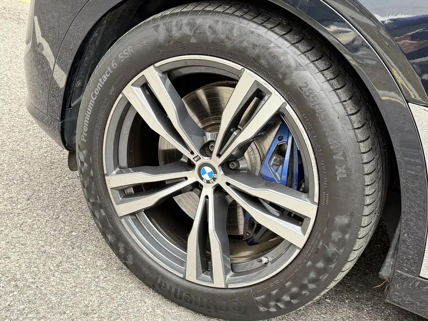 BMW X7 2024 xDrive40i Exclusive M Sport Package фото 17