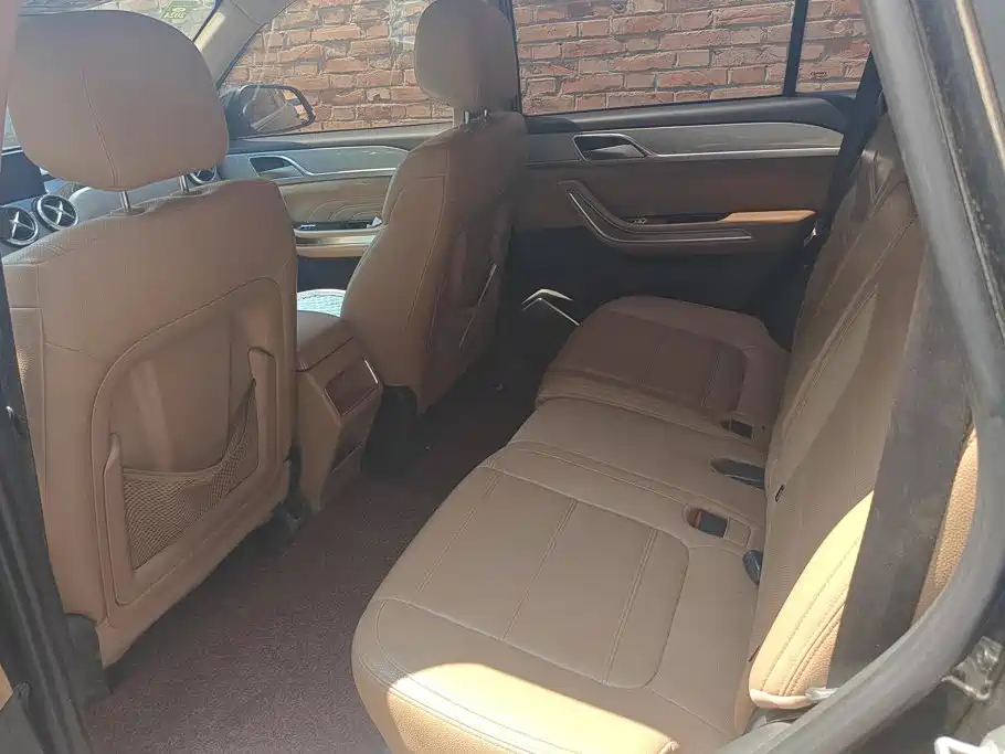 Yema Auto Mustang T80 2018 2017 1.5T Manual Joy Edition