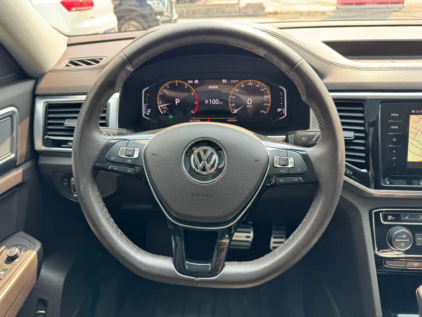 Volkswagen Teramont 2019 380TSI 4WD Luxury Edition China VI фото 5